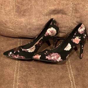 Christian Siriana heels